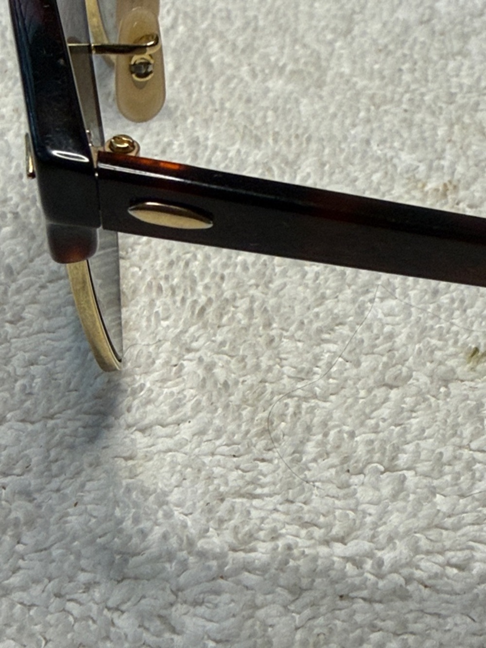 Ray-Ban Clubmaster Sunglasses in Tortoise and Gold with Gradient Green Lenses - Picture 6 of 10